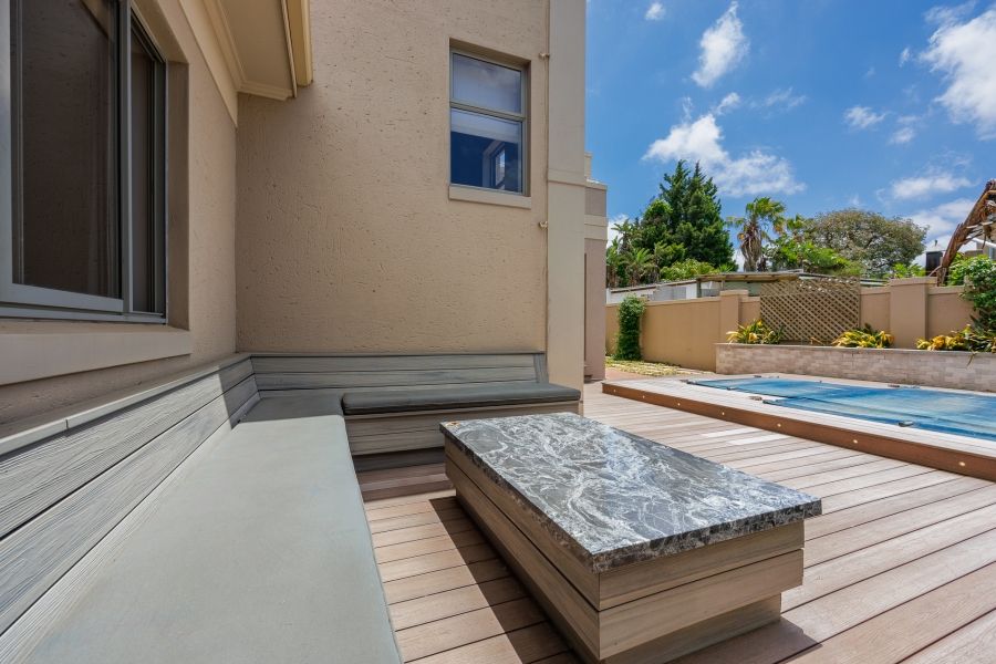 4 Bedroom Property for Sale in Vierlanden Western Cape